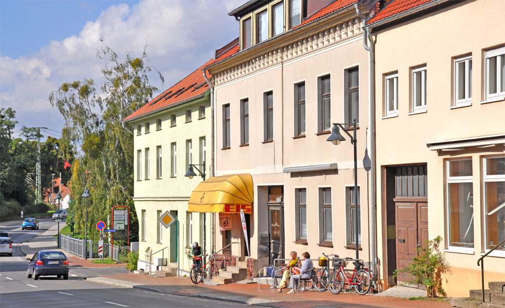 Restaurants in Burg Stargard